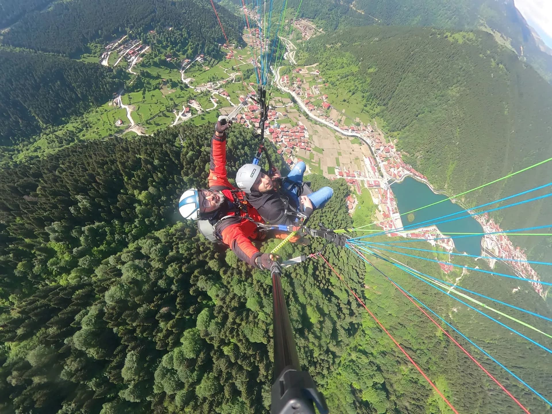 Uzungöl Gleitschirmfliegen
